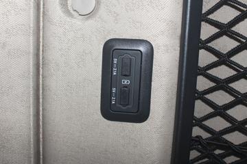  ŷGTL  520 6X4 AMTԶǣ()(˫)(BJ4259Y6DHL-12)ͼƬ