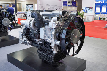 潍柴WP14T610E62 610马力 13.5L 国六 柴油发动机