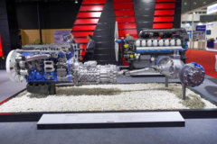 潍柴WP13H560E68 560马力 13L 国六 柴油发动机