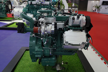 锡柴CA4DB1-15E68 150马力 2.2L 国六 柴油发动机