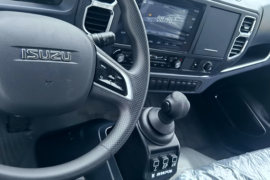 五十铃M600&nbsp;载货车驾驶室                                               图片