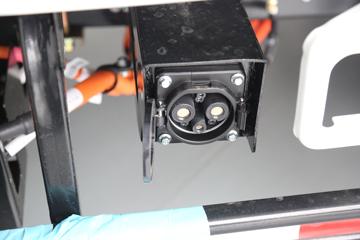 Զ�� ����V5E ��׼�� 3.98�׵��Ŵ��綯����΢��(ZB1040BEVVDD2)66.84kWhͼƬ