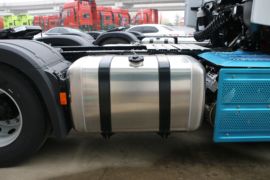 奔驰Actros(国产)&nbsp;牵引车底盘                                                图片