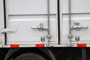 ���� ����M3 130���� 4.16�׵�����ʽ�Ῠ(KMC5042XXYD336DP6)ͼƬ