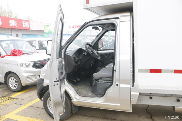 优惠0.06万 上饶市五菱荣光小卡载货车火热促销中