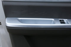 东风小康 C72 1.6L 122马力 汽油 2.53米双排栏板微卡(DXK1031NC2HL)