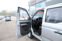 东风小康 C72 1.6L 122马力 汽油 2.53米双排栏板微卡(DXK1031NC2HL)