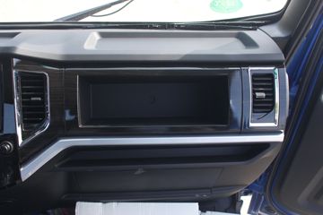 ���� �˶��N5 ������ 140���� 4.1�׵�����ʽ�Ῠ(����)ͼƬ