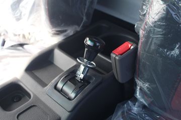 ���� �˶��N5 ������ 140���� 4.1�׵�����ʽ�Ῠ(����)ͼƬ