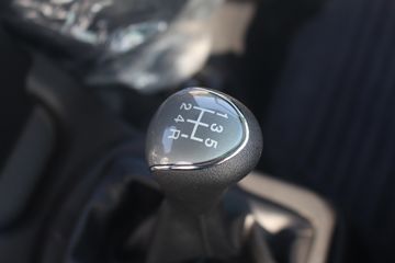 ���� �˶��N5 ������ 140���� 4.1�׵�����ʽ�Ῠ(����)ͼƬ