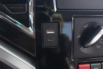 ���� �˶��N5 ������ 140���� 4.1�׵�����ʽ�Ῠ(����)ͼƬ