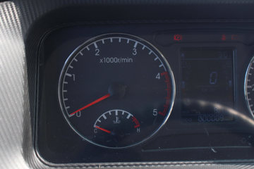 ���� �˶��N5 ������ 140���� 4.1�׵�����ʽ�Ῠ(����)ͼƬ