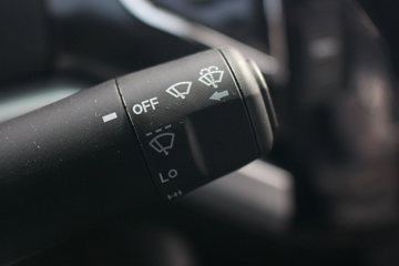 ���� �˶��N5 ������ 140���� 4.1�׵�����ʽ�Ῠ(����)ͼƬ