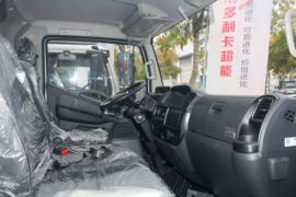多利卡D6 载货车驾驶室                                               图片