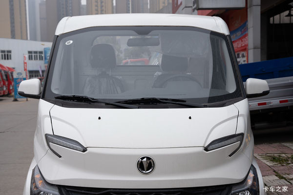 Q3系列载货车限时促销中 优惠0.8万 Q3系列载货车限时促销中 优惠0.8万