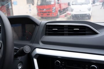 �ɵ� Q3ϵ�� 122���� 3�׵�������΢��ͼƬ