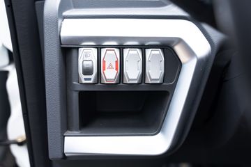 �ɵ� Q3ϵ�� 122���� 3�׵�������΢��ͼƬ