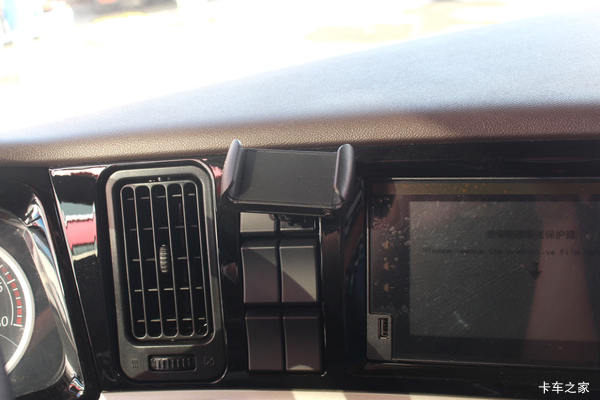 乘龙大单桥火热促销中,价格一降再降不能再降,名额有限先到先得!