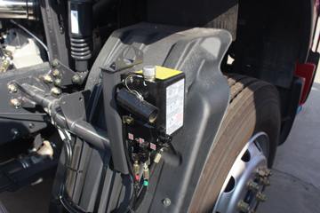 �������� ����H5�п� 245���� 4X2 7.8����ʽ�ػ���ͼƬ