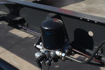 �������� ����H5�п� 245���� 4X2 7.8����ʽ�ػ���ͼƬ