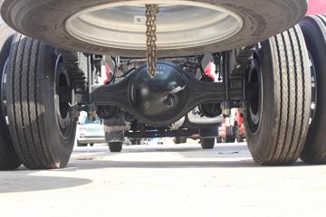 �������� ����H5�п� 245���� 4X2 7.8����ʽ�ػ���ͼƬ