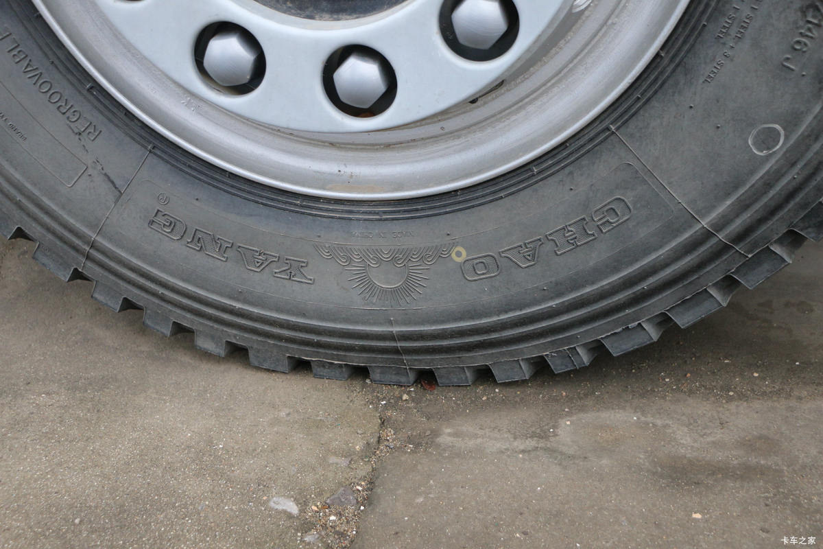  ES7 270 8X4 7.2ж(BJ3314DPPHB-04)                                                