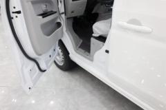 SRM鑫源 新海狮EV 4.5米纯电动多用途乘用车41.86kWh
