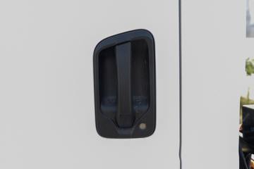 �����Ῠ ����E3000 4.18�״��綯��ʽ�Ῠ(YTQ5042XXYJEEV338)100.27kWhͼƬ