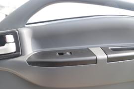 德龙E3000&nbsp;电动载货车内饰图片