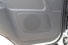 陕汽轻卡 德龙E3000 4.18米纯电动厢式轻卡(YTQ5042XXYJEEV338)100.27kWh
