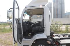 陕汽轻卡 德龙E3000 4.18米纯电动厢式轻卡(YTQ5042XXYJEEV338)100.27kWh