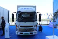 宇通轻卡 中体 4.12米单排纯电动厢式轻卡90.236kWh