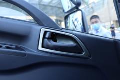 宇通轻卡 中体 4.12米单排纯电动厢式轻卡90.236kWh