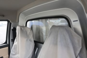 ������Խ��X1 ���ʰ� 2.84T 3.035�׵��Ŵ��綯��ʽ΢��(SC5031XXYXDD64BEV)41.86kWhͼƬ