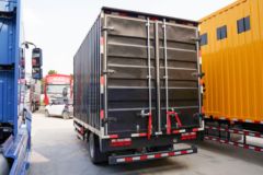 江淮 帅铃i5 4.5T 4.15米厢式纯电动轻卡89.12kWh