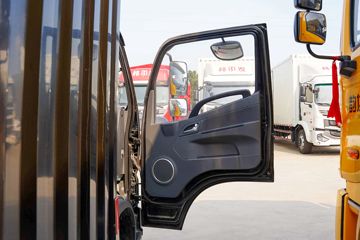 ���� ˧��i5 4.5T 4.15����ʽ���綯�Ῠ89.12kWhͼƬ