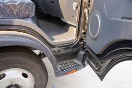 骏铃EV5(原帅铃i5)&nbsp;电动载货车内饰图片