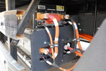 ���� ˧��i5 4.5T 4.15����ʽ���綯�Ῠ89.12kWhͼƬ