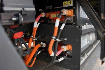 ���� ˧��i5 4.5T 4.15����ʽ���綯�Ῠ89.12kWhͼƬ