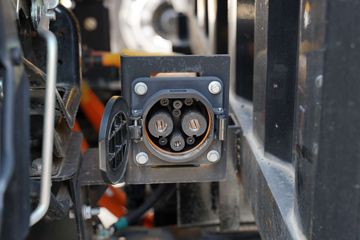 ���� ˧��i5 4.5T 4.15����ʽ���綯�Ῠ89.12kWhͼƬ