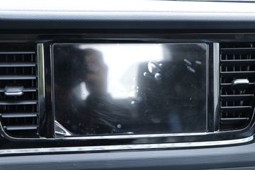 ���� ����V1 2.8T 3.2�׵��Ŵ��綯����΢��38.6kWhͼƬ