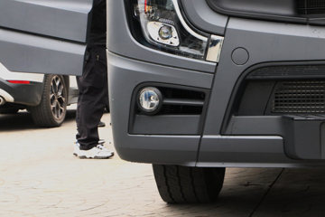 ���� Actros �ؿ� �ǻ�������  530���� 6X4 �Զ���ǣ����(����)(BJ4266Y6DHL-A2)ͼƬ