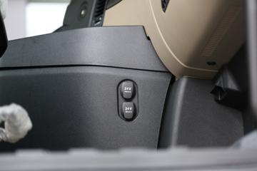 ���� Actros �ؿ� �ǻ�������  530���� 6X4 �Զ���ǣ����(����)(BJ4266Y6DHL-A2)ͼƬ