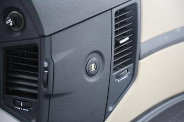 ���� Actros �ؿ� �ǻ�������  530���� 6X4 �Զ���ǣ����(����)(BJ4266Y6DHL-A2)ͼƬ