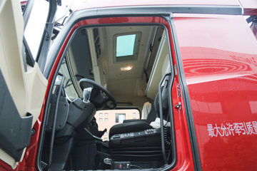 ���� Actros �ؿ� �ǻ�������  530���� 6X4 �Զ���ǣ����(����)(BJ4266Y6DHL-A2)ͼƬ