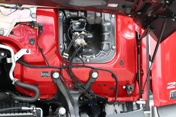 ���� Actros �ؿ� �ǻ�������  530���� 6X4 �Զ���ǣ����(����)(BJ4266Y6DHL-A2)ͼƬ