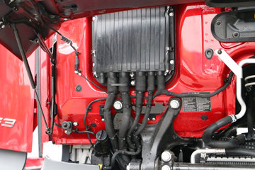 ���� Actros �ؿ� �ǻ�������  530���� 6X4 �Զ���ǣ����(����)(BJ4266Y6DHL-A2)ͼƬ