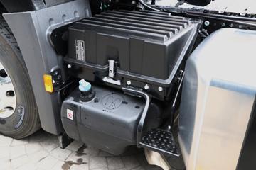 ���� Actros �ؿ� �ǻ�������  530���� 6X4 �Զ���ǣ����(����)(BJ4266Y6DHL-A2)ͼƬ