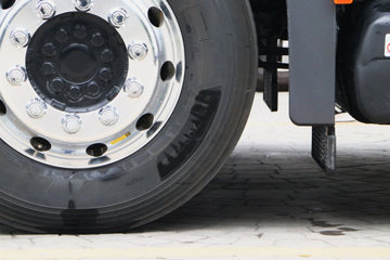 ���� Actros �ؿ� �ǻ�������  530���� 6X4 �Զ���ǣ����(����)(BJ4266Y6DHL-A2)ͼƬ