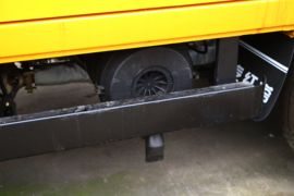 解放霸铃2系&nbsp;载货车底盘                                                图片